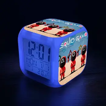 2021 Нова Игра будилник с Кальмаром LED Цветни Часовници с Промяна на Цвета на Студентски лека нощ Подарък Квадратни Часовници Тъпо Нощни часове