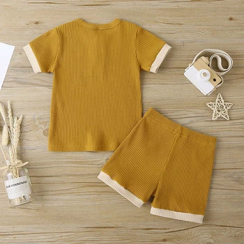 2021 Новият годишен трикотажный комплект детски дрехи с къс ръкав за момчета и момичета, Оребрена топ+Панталони, Ежедневни бебешки дрехи за деца