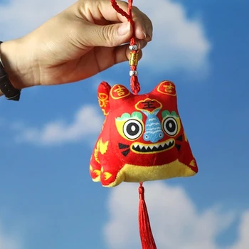 2022 Година На Тигъра Китайската Нова Година Зодиак Плюшени Играчки, Висулка Тигър Случаен