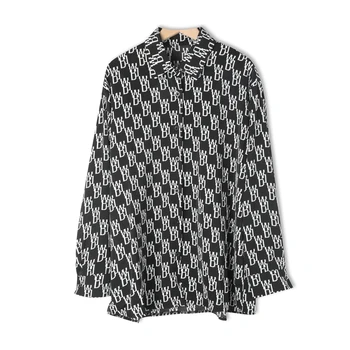 AZYT Корея Свободна дамска блуза с принтом букви 2021 Нова мода Отложной яка с дълъг ръкав Негабаритная риза Женска риза Femme
