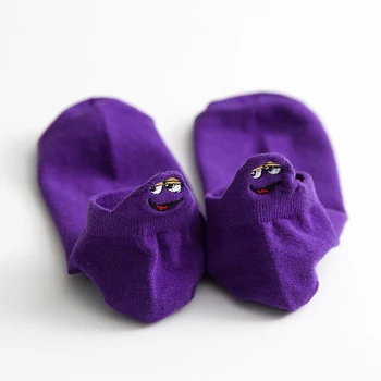 Dropshopping Kawai Вышитое Израз Бонбони Цвят на Дамски Чорапи Щастливи Мода Момиче на Глезена Забавни Дамски памучни Летни Чорапи