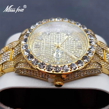 MISSFOX Мъжки часовници 18 Карата Злато Пълен Диамант Луксозни Кварцови часовници за мъже, Водоустойчиви Хип-хоп Ръчен часовник Вечерни Бижута Дропшиппинг