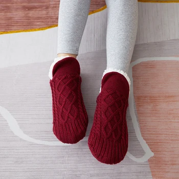 Ousefu Евтини дамски домашни чехли Пухкави топли зимни чехли за чорапи за жени домашни памучни чорапи за сън