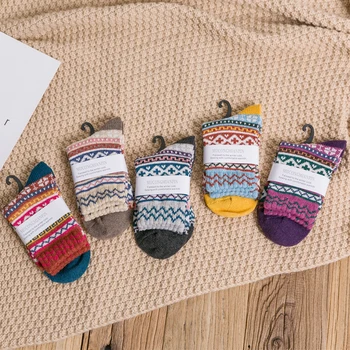 Безплатна Доставка Ежедневни дамски меки дебели чорапи от домакинството е заек вълна Топли зимни Дамски чорапи в Ретро стил, Цветни чорапи дишащи