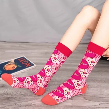 Градинска дрехи Модни цветни плодови чорапи за жени с анимационни модел, памучни забавни дамски чорапи за пролетта, есента, зимата 11501