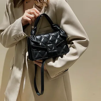 Дамска чанта Дамска чанта от изкуствена кожа през рамо Висококачествени Дизайнерски чанти, Дамски корейски прости модни кроссбоди