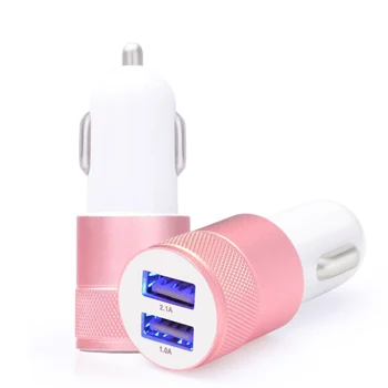 ДВОЙНА USB автомобилни запалки мобилно зарядно устройство шарени дизайн ДВОЙНО USB изход за зареждане 1 0A и 2 1A с зарядно кабел