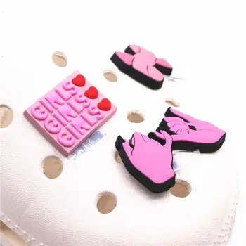 Директна доставка на Сърцето Обувки за момичета Закачане на Аксесоари Розово Лък Кука PVC Обтегач за обувки, Бижута, Подходящи Глинен съд Джибз Вечерни Детски подаръци