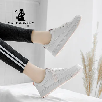 Ежедневни бели обувки Дамски обувки на плоска подметка 2021 есенни обувки на платформа Дишащи обувки за спорт на открито Дамски обувки Удобна чрез шнурове