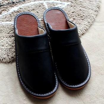 Зимните модни кожени чехли за мъже плюшени топли домашни унисекс обувки до коленете 2021 новини кожени чехли водоустойчив обувки за мъже