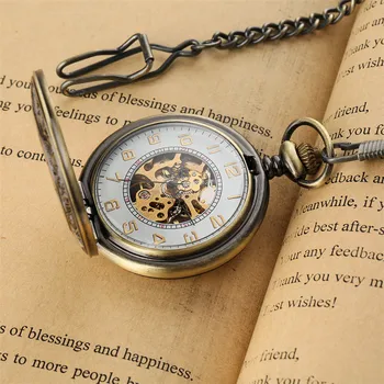 Изящни Бронзови Ръчни Механични джобен часовник с арабски цифри Дисплей с кръгла циферблат Ретро ключодържател Висящи часовници Унисекс Ретро Подаръци