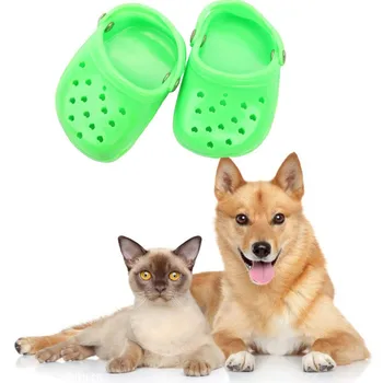 Кученцето е Малко куче обувки с дупки Летни обувки за кучета Чехли за домашни любимци Выдалбливают дишащи плажни чехли Ежедневни сандали на равна подметка, без закопчалка
