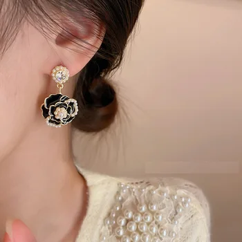 Луксозни перлени Камелия Дамски обеци, Модни бижута cc 2021 Цвете обица Вечерни Сватбени аксесоари Подарък