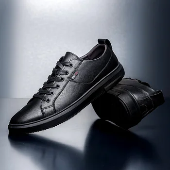 Мека естествена кожа, Мъжки Ежедневни обувки, градинска мода дантела oxfords Удобен модел обувки за шофиране Мъжки мокасини върху плоска подметка