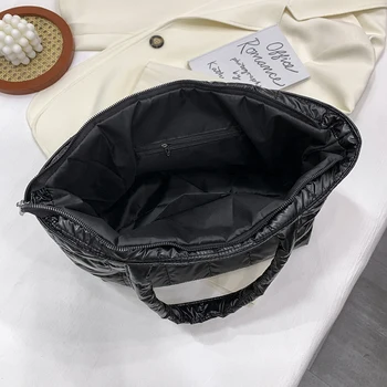 Модерен квадратен портфейл Чанти Плюшени Найлонови памучни торбички за пазаруване Женски есенно-зимни чанти голям капацитет За жени