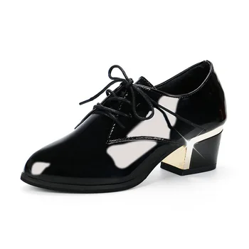 Модни обувки 2021 Дамски обувки от лачена кожа Ботуши на висок ток на площада токчета Женски ботильоны за жените ботуши с остри пръсти