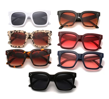 Нов Модерен Стил Слънчеви очила в три точки Женски Градиентные Маркови дизайнерски Реколта Квадратни Слънчеви очила Oculos De Sol