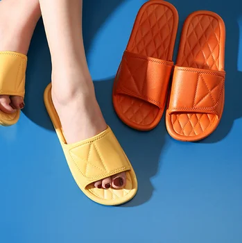 Нов прием на Летните чехли за къпане на пода в кабина нови нескользящие студени джапанки домашни пластмасови чехли за баня lbl18