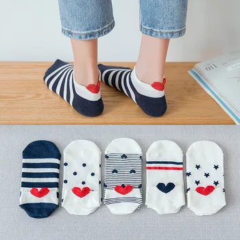 Нови дамски памучни чорапи и Червените сърдечни чорапи сладки чорапи на щиколотках Кратки ежедневни забавни чорапи Harajuku Сокс Чорапи за момичета