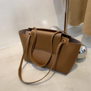 с доставката на Нови обикновена чанта през рамо от изкуствена кожа за жени 2021 Дамски марка дизайнерски голяма чанта през рамо Чанта-месинджър