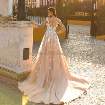 Сватбена рокля с кръгло деколте и ръкав от шампанско с подвижни пола с кружевными апликации Сватбени рокли на Русалка с дълъг влак