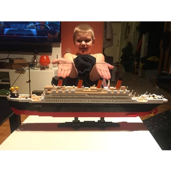 Титаник RMS круизен лодка кораб Модел на града на строителни комплекти 3D Блокове Забавни фигурки САМ хоби играчки за деца Тухли