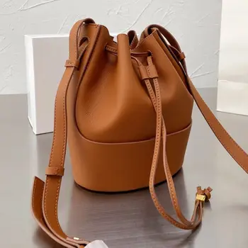 Чанта-тоут 2021 нова мода модерна чанта в съвсем малък с въздушно топка чанта холщовая бяла чанта-кофата за ръчно носене на Модни чанти за момичета