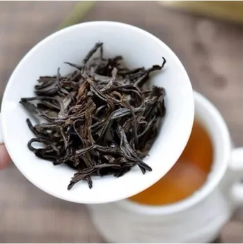 Чжэншань малки видове стара смърч черен чай див чай Wuyi тунмугуань черен чай Независим везикулозна