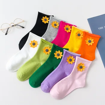 Чорапи Kwaii Топли Чорапи-Тръба цвят на Бонбони Женски женски усукани чорапи Малки цветя Стил Хена Модерен Студентски Сладки Чорапи